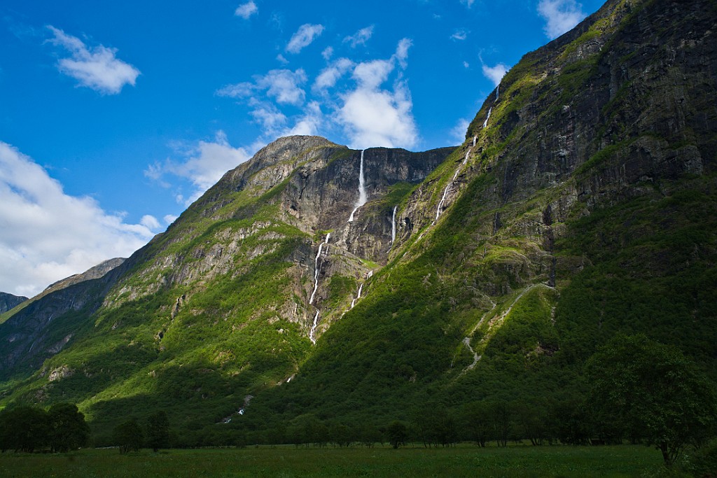 Norwegische-Landschaft.jpg